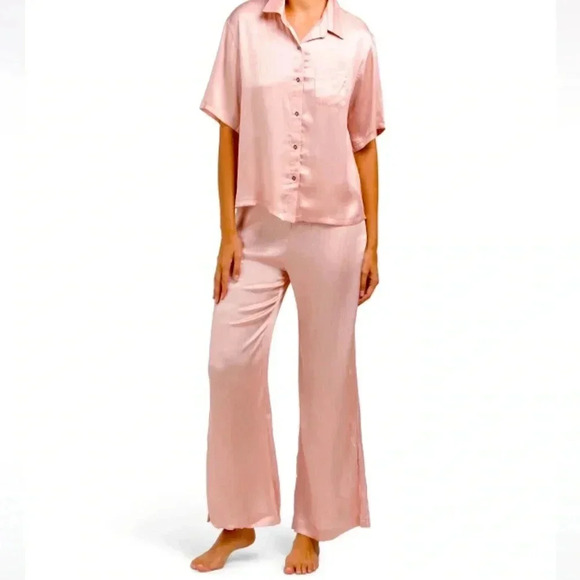 Jason Wu Woman’s PINK Sati.n Pajama Set Short Sleeve Top And Pants NWT Size XL - Picture 1 of 4